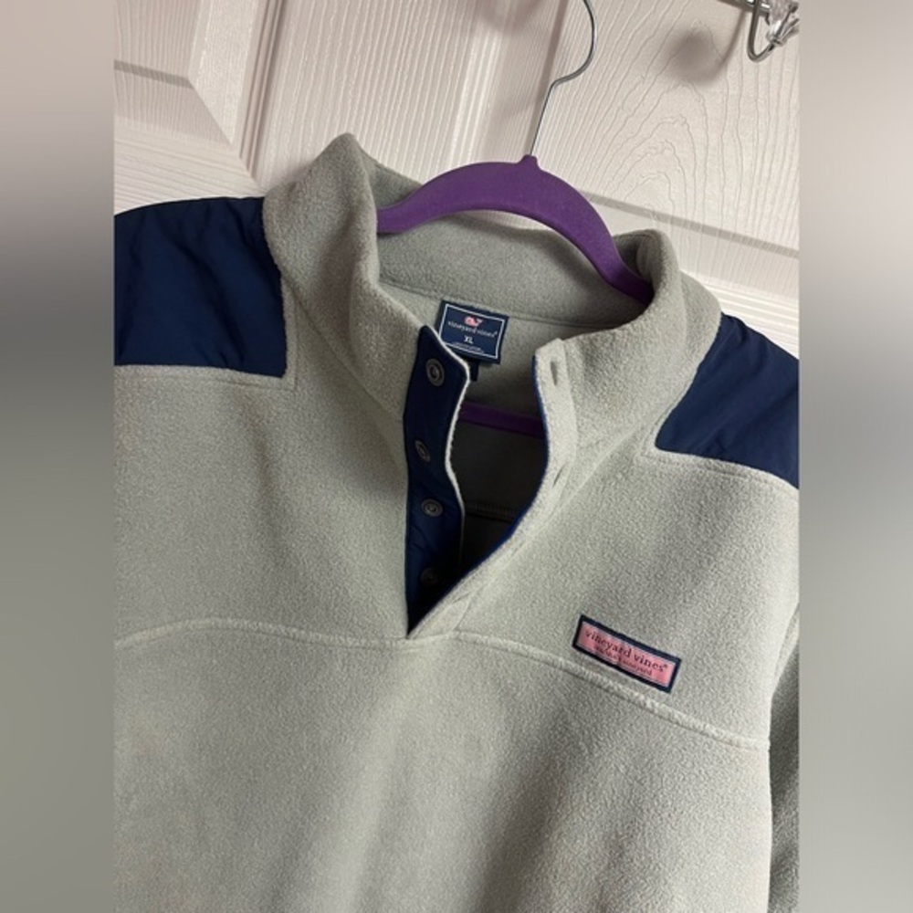 Vineyard Vines Harbor Pull Over - image 4